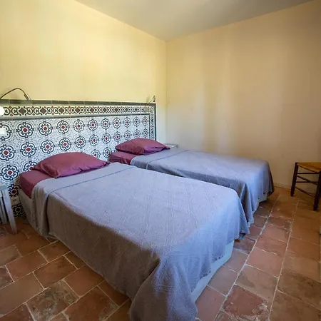 Casa vacanze Domaine Les Perpetus La Tour-dʼAigues